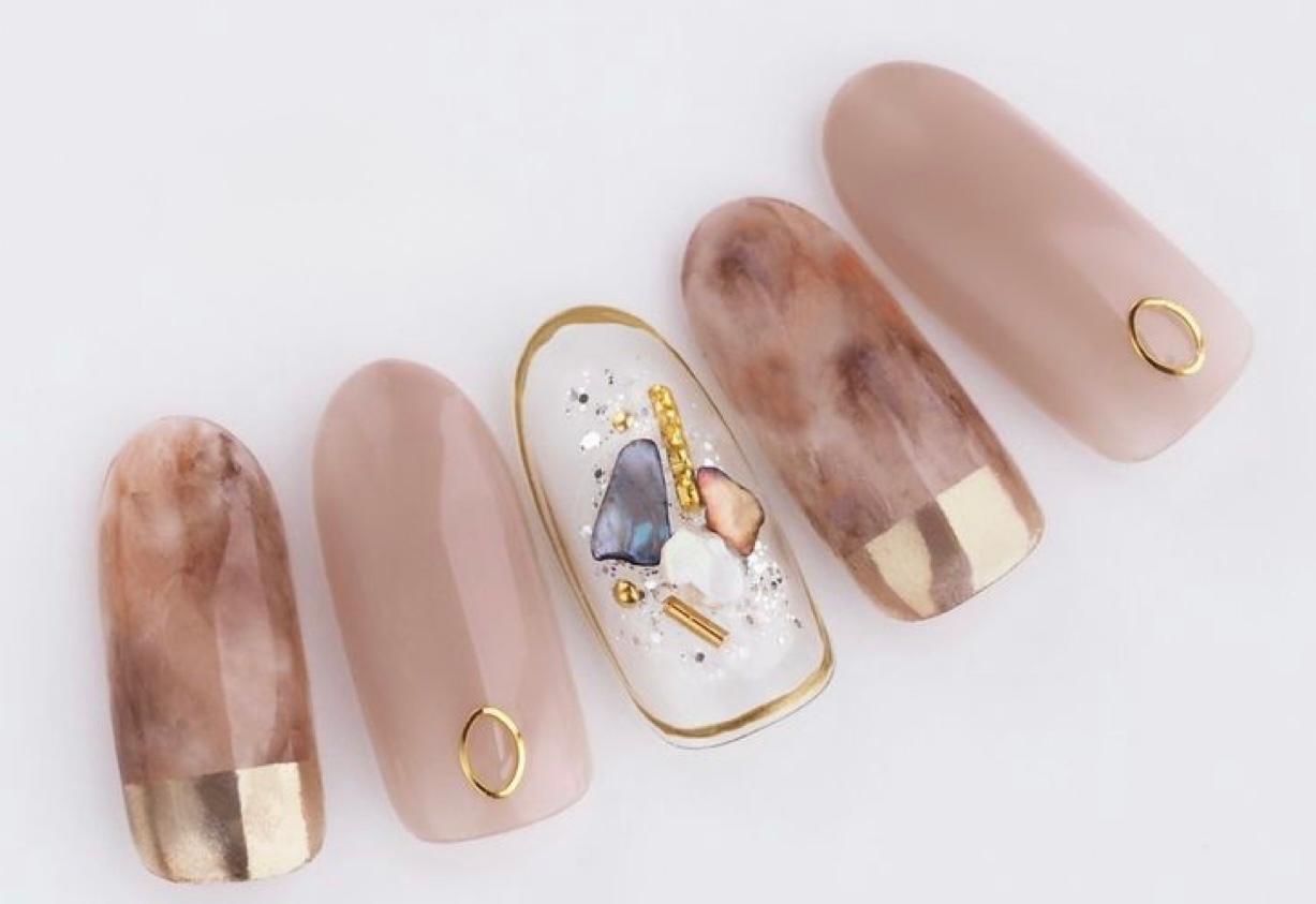 Nail Service