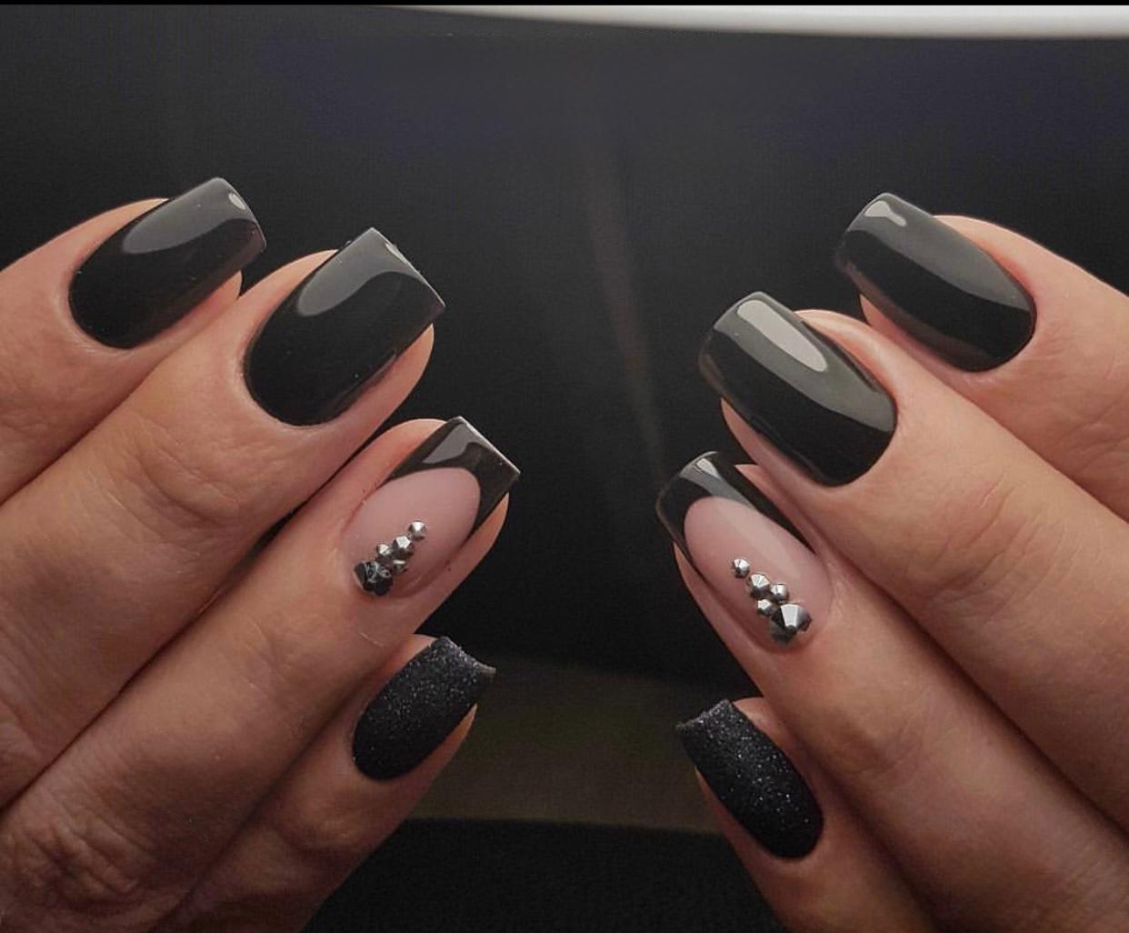 Nail Service